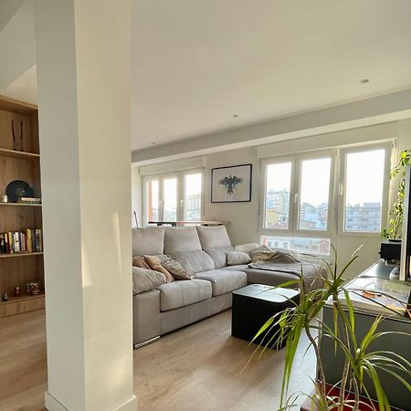 Piso De 2 Habitaciones En Centro, Zona Muy Tranquila Con Playa A 2 Min Andando Gijón Eksteriør bilde